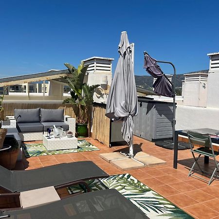 Appartement Avec Terrasse Sur Le Toit Vue Mer Росас Экстерьер фото