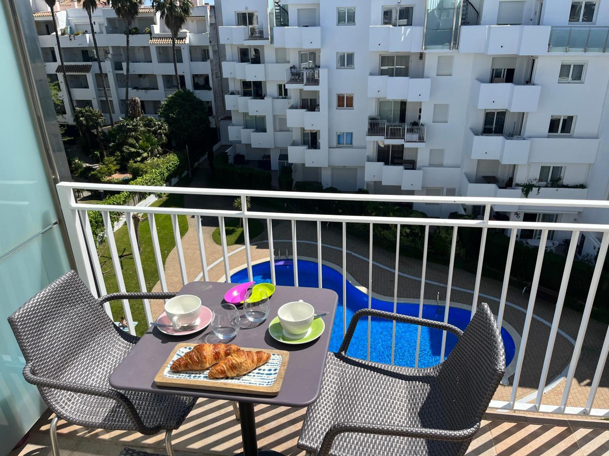 Appartement Avec Terrasse Sur Le Toit Vue Mer Росас Экстерьер фото